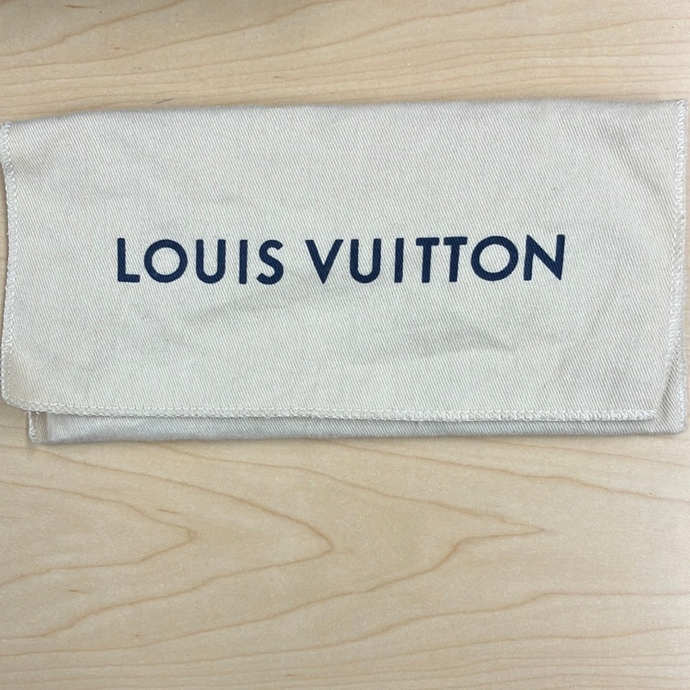 Authentic Louis Vuitton Wallet Duster Bag (Protection!) - Picture 1 of 7